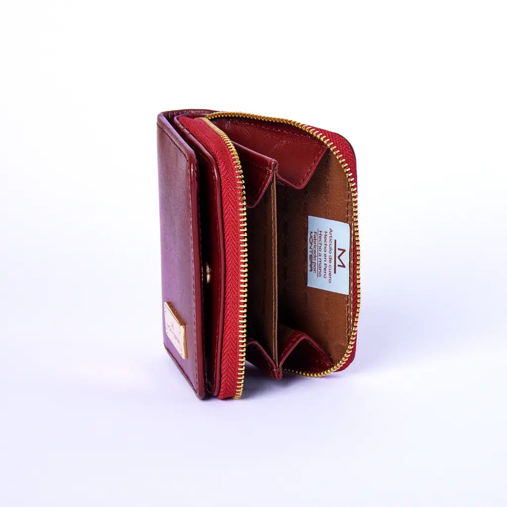 BILLETERA_DE_CUERO_CP_DAMA_ROJO_VINO3.webp