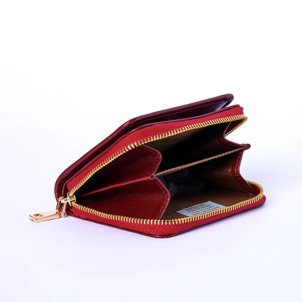 BILLETERA_DE_CUERO_CP_DAMA_ROJO_VINO4.webp