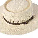 MACORA_ESPAÑOL_CALADO3.webp